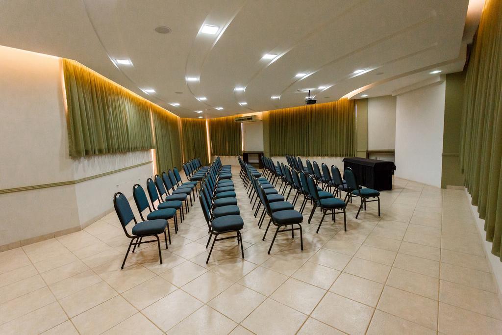 Tonello Business Hotel Campo Mourão Dış mekan fotoğraf